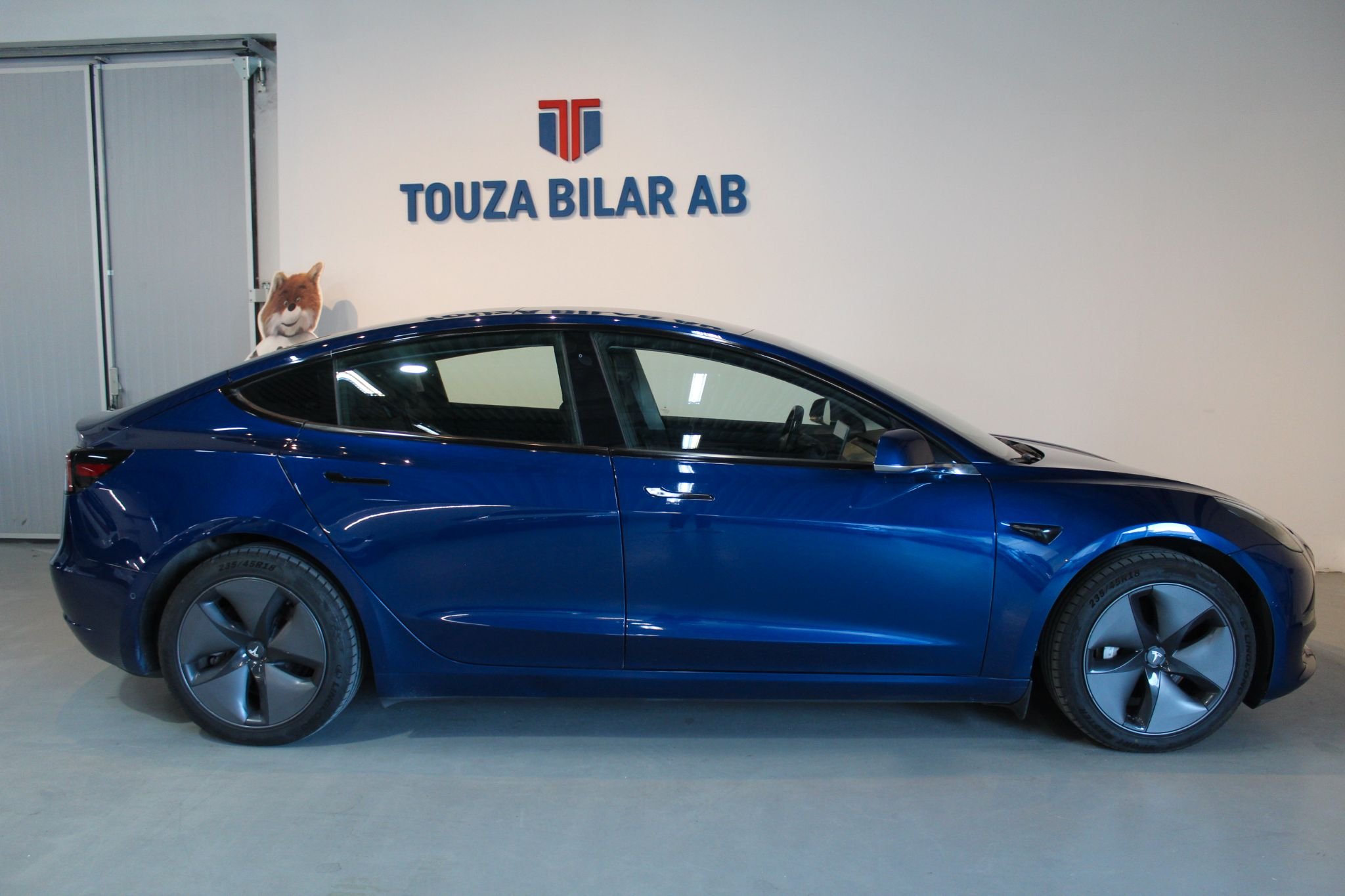 Tesla Model 3 Long Range, 287ps, 2019