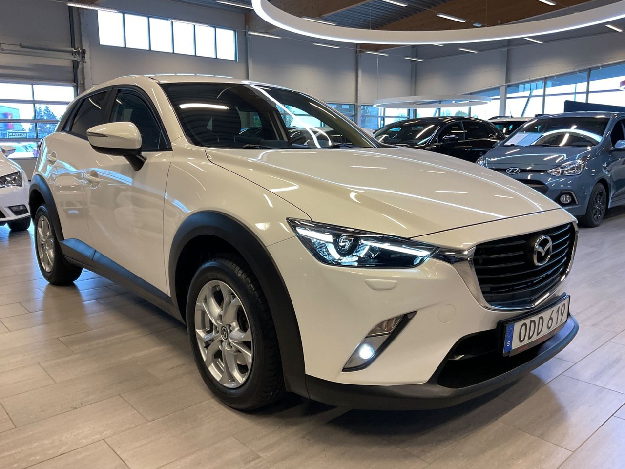 Mazda CX-3 2.0 SKYACTIV-G Automatic, 120hp, 2016