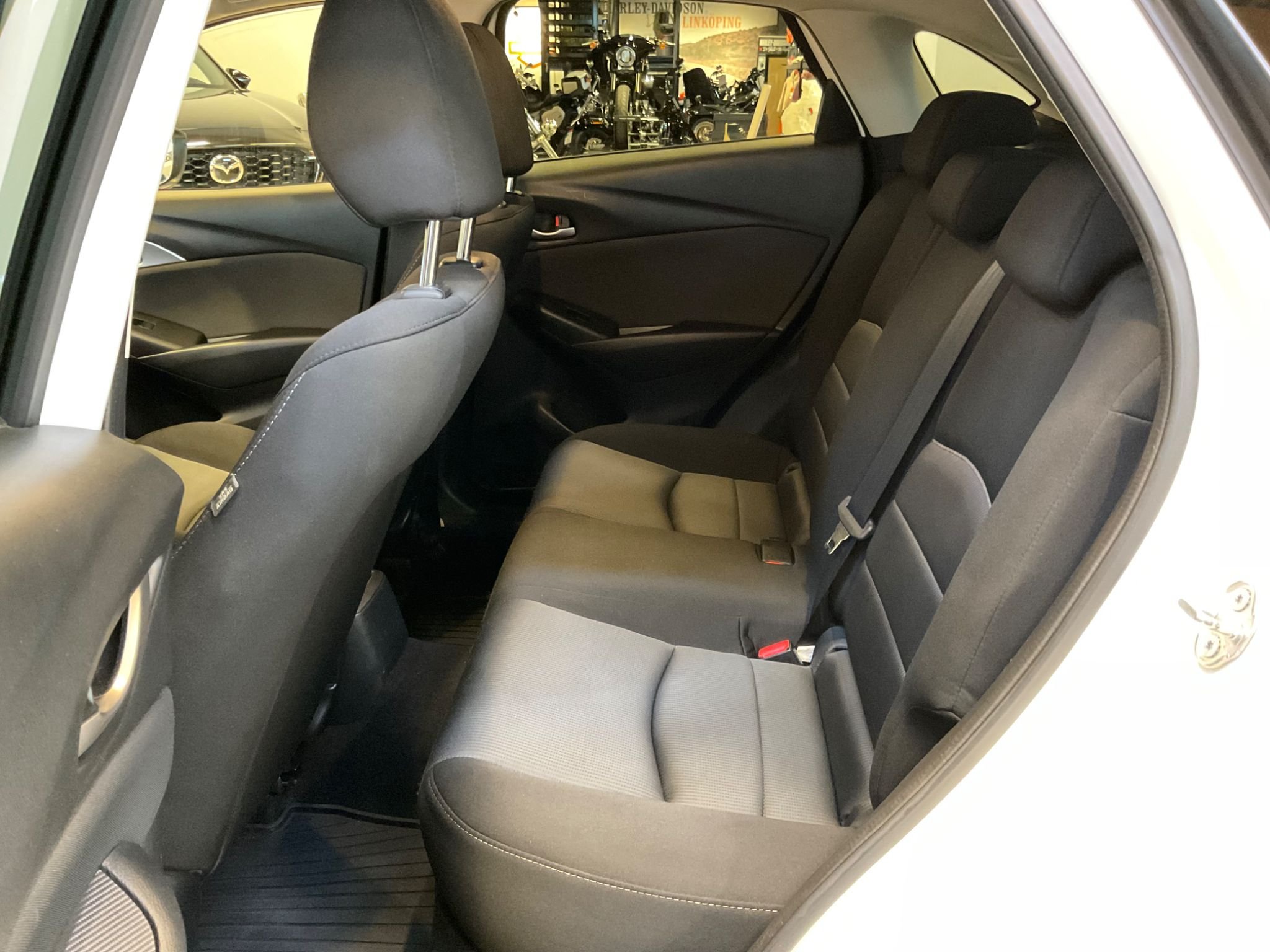 Mazda CX-3 2.0 SKYACTIV-G Automatic, 120hp, 2016