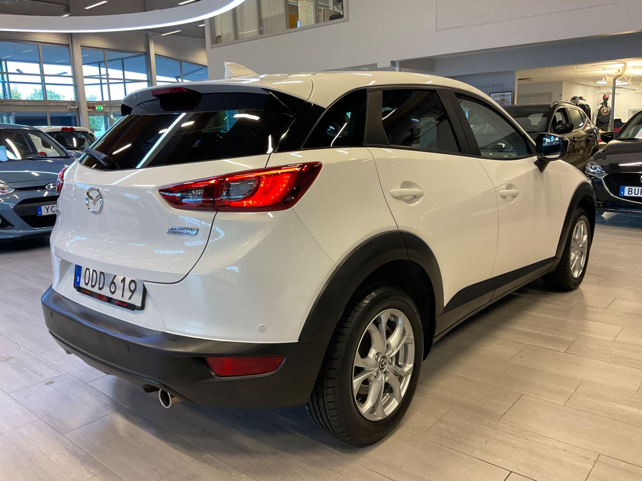 Mazda CX-3 2.0 SKYACTIV-G Automatic, 120hp, 2016
