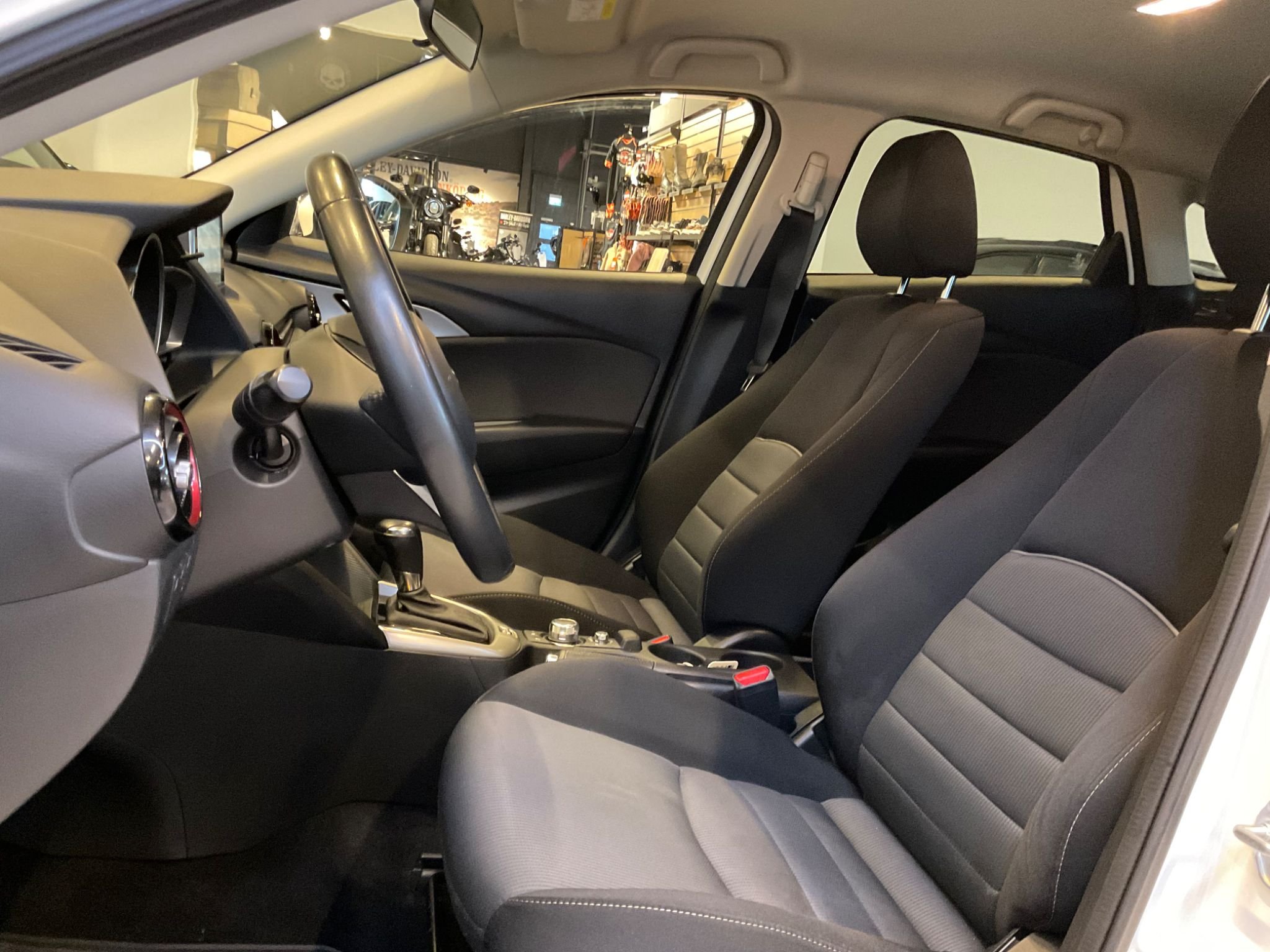 Mazda CX-3 2.0 SKYACTIV-G Automatic, 120hp, 2016