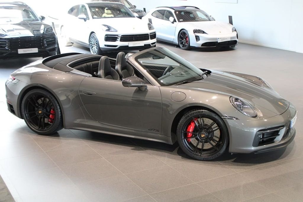 Porsche 911 Carrera 4 GTS Cabriolet PDK, 480hk, 2024
