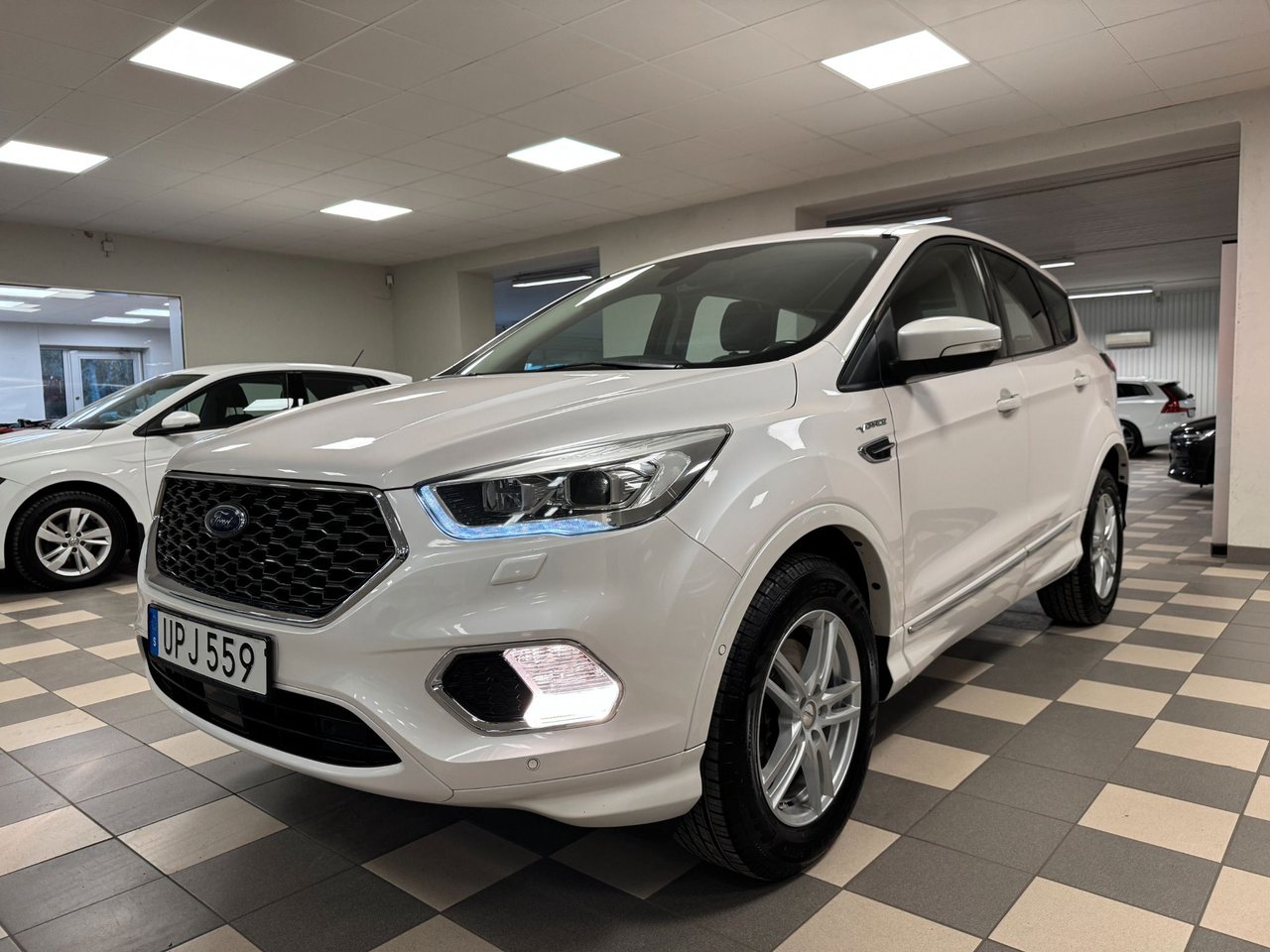 Ford Kuga 2.0 TDCi AWD Powershift, 180hk, 2018