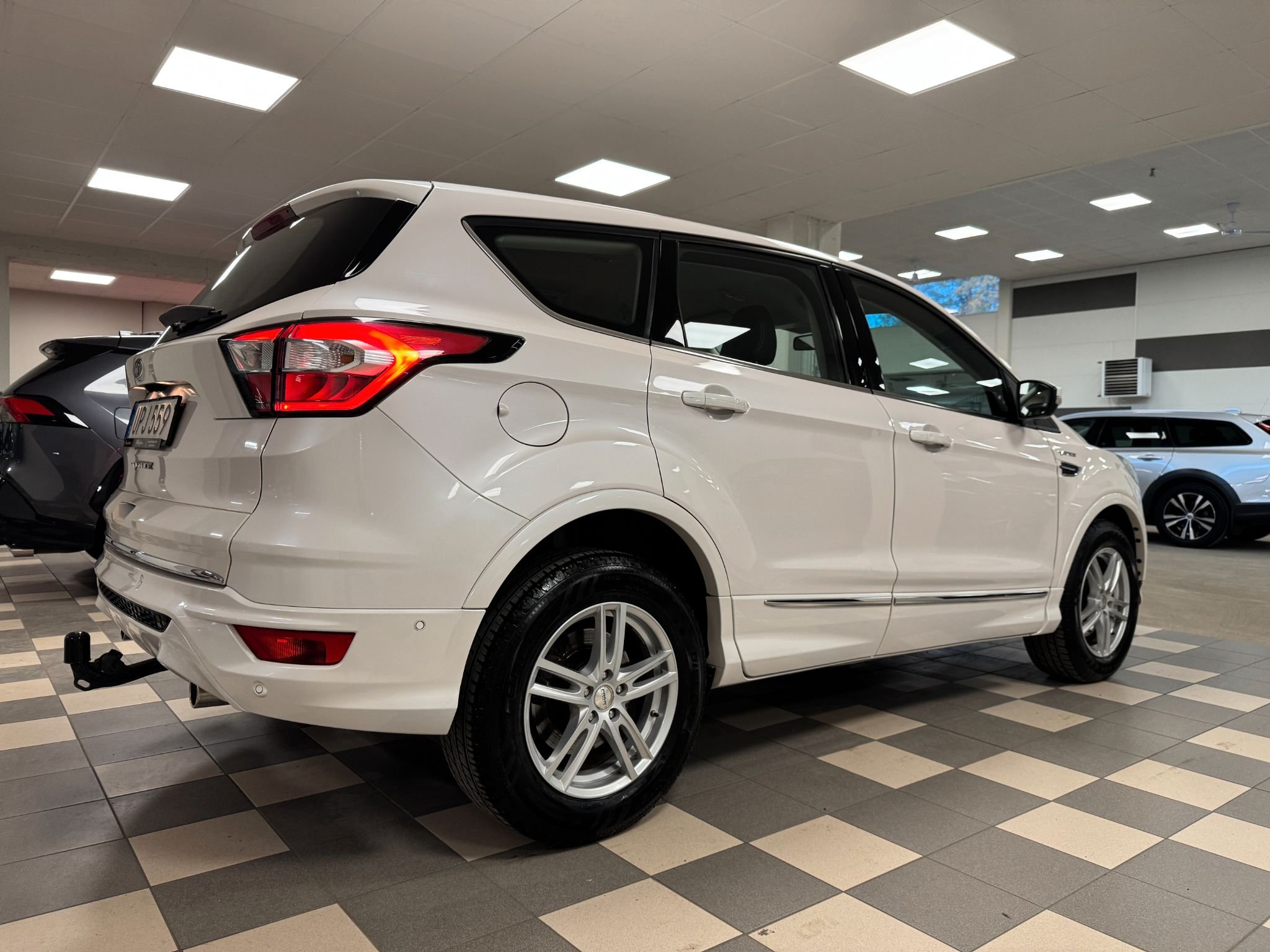 Ford Kuga 2.0 TDCi AWD Powershift, 180hk, 2018