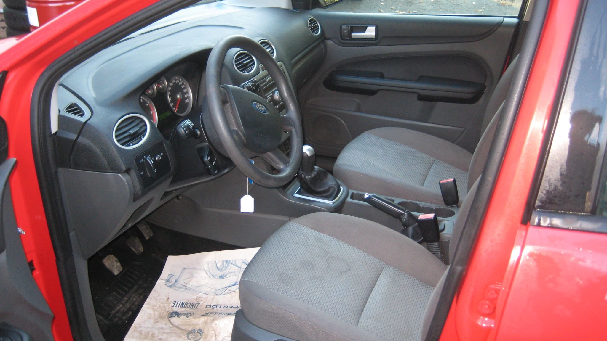 Ford Focus Combi 1.8 Flexifuel Manual, 125hp, 2006
