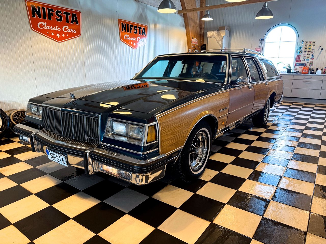 Buick Electra Estate herrgård...