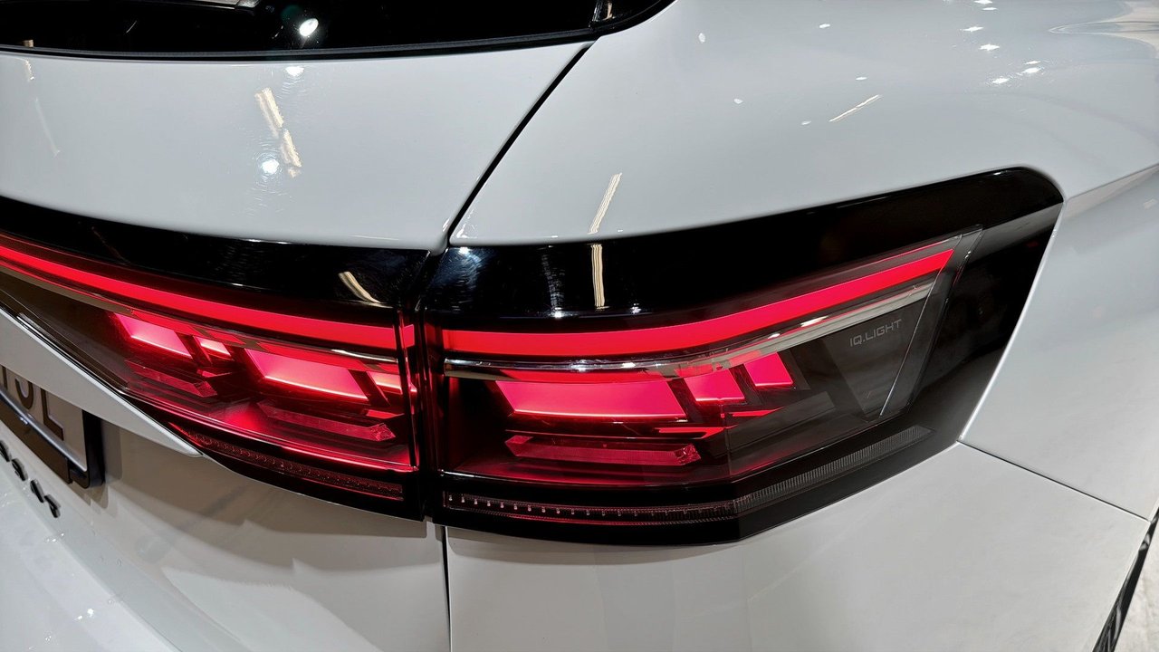 Volkswagen Passat Sportscombi 2.0 TDI DPF SCR 4Motion DSG Sekventiell, 193hk, 2025