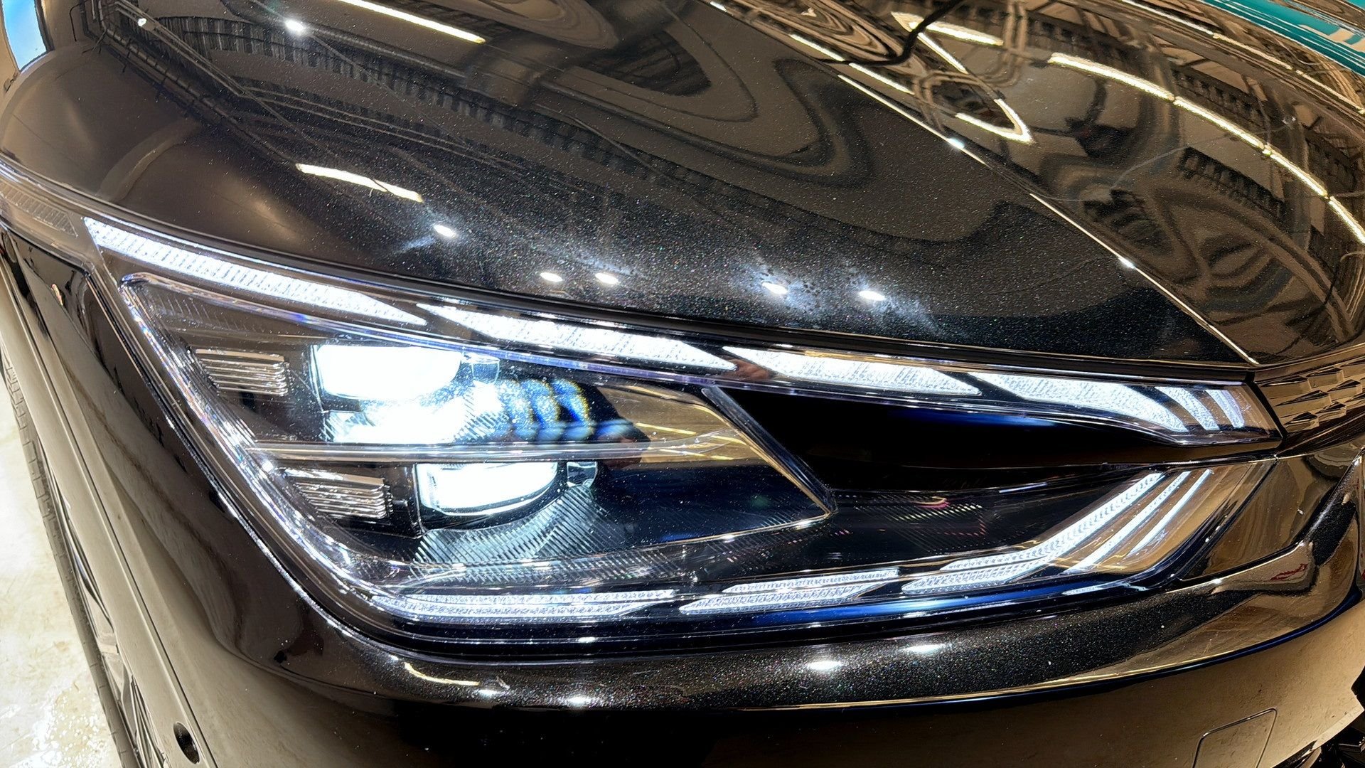 Kia EV6 77.4 kWh AWD, 325hk, 2023