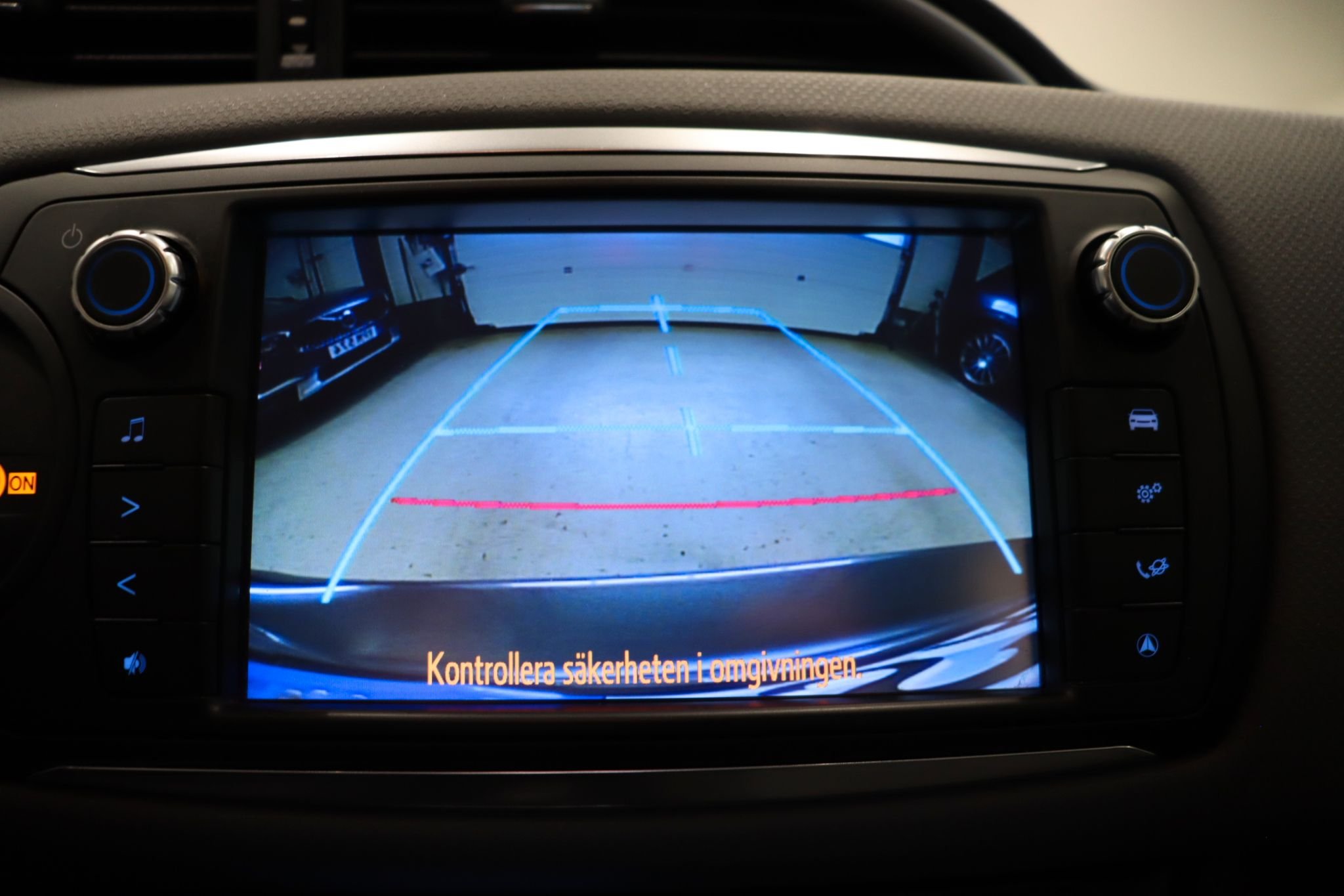 Toyota Yaris Hybrid e-CVT, 101hk, 2017