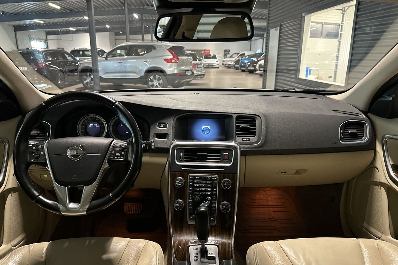 Volvo V60 D3 Geartronic, 163hk, 2011