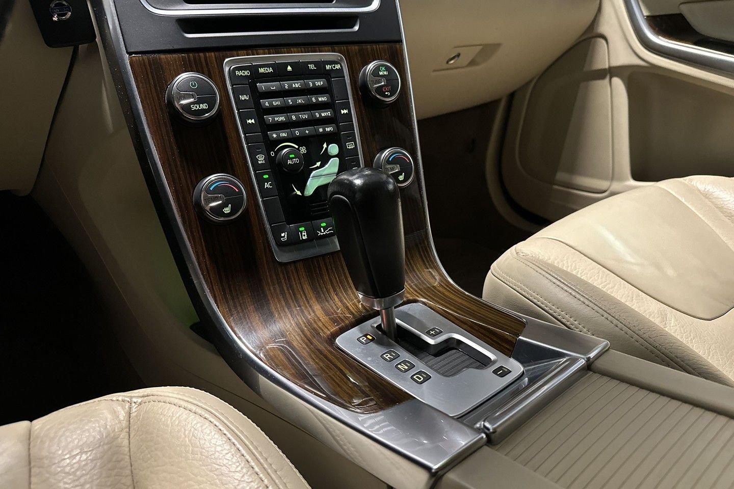 Volvo V60 D3 Geartronic, 163hk, 2011