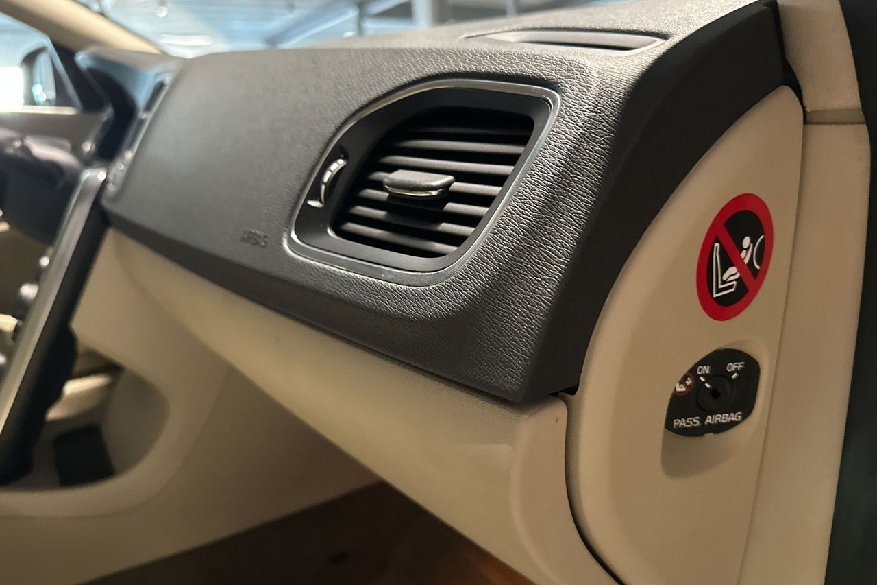 Volvo V60 D3 Geartronic, 163hk, 2011