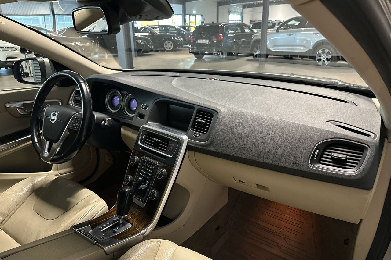 Volvo V60 D3 Geartronic, 163hk, 2011