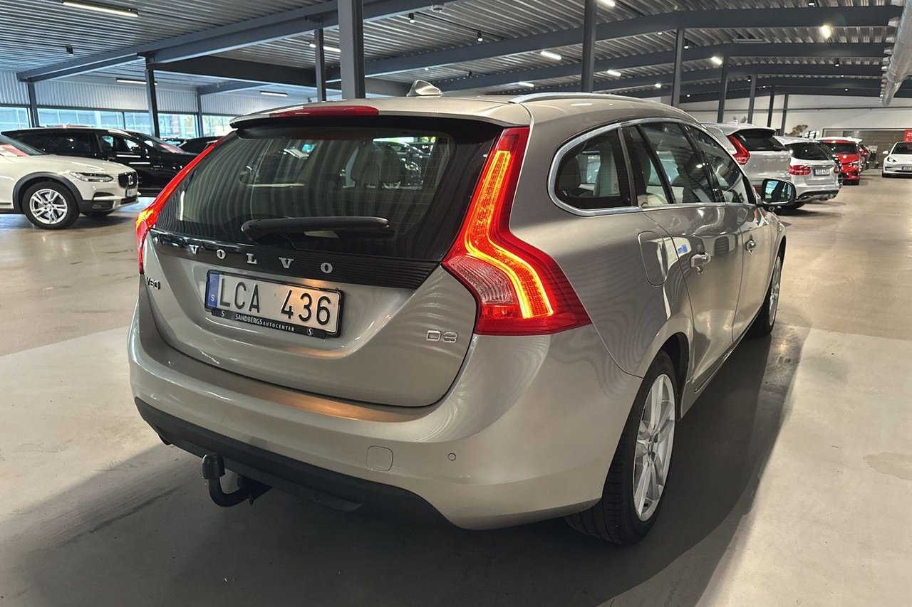 Volvo V60 D3 Geartronic, 163hk, 2011