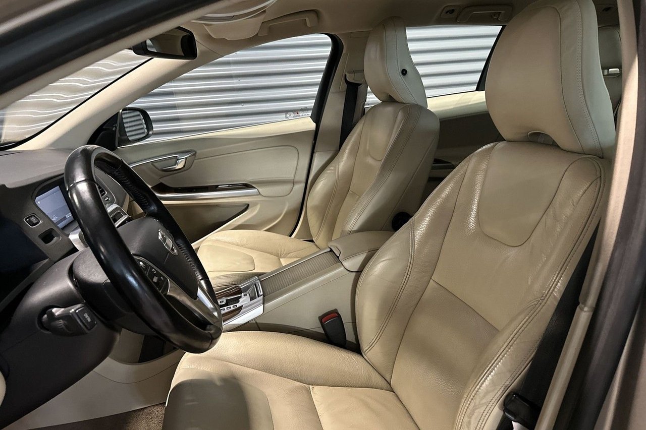 Volvo V60 D3 Geartronic, 163hk, 2011