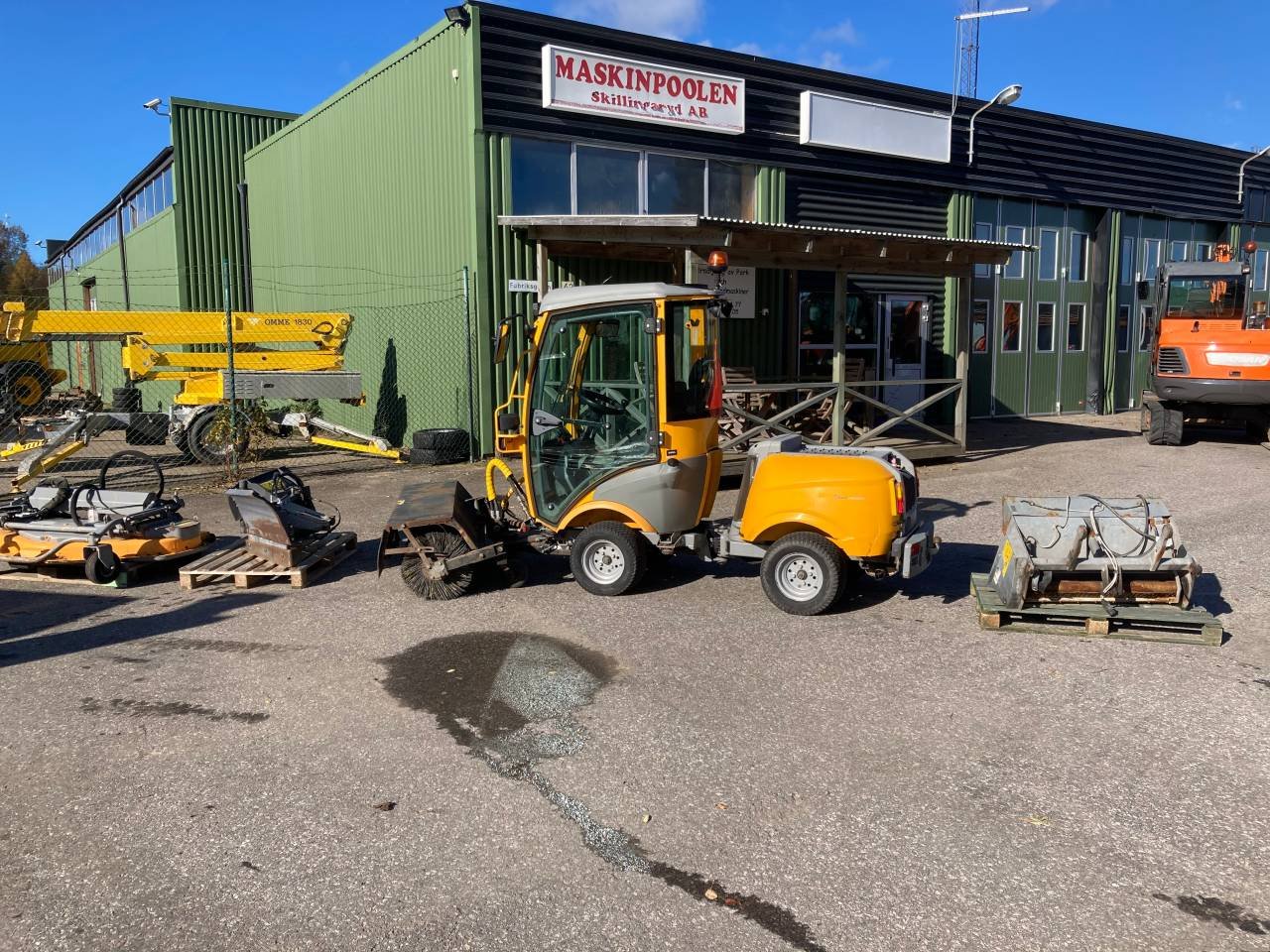 Redskapsbärare Stiga Titan 74...