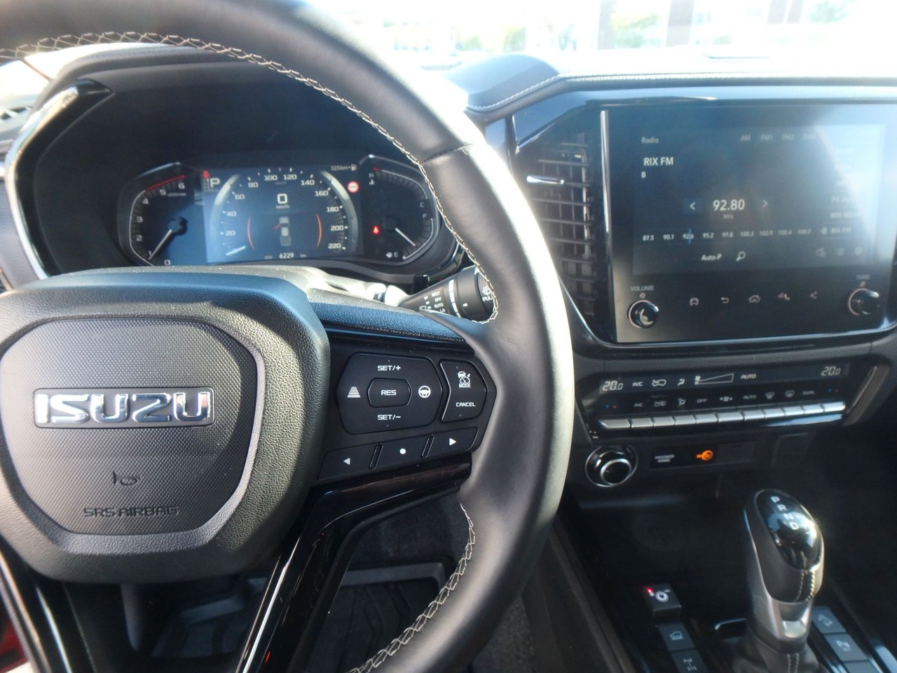 Isuzu D-Max Crew Cab 1.9 CNG 4WD Automatic, 163hp, 2024