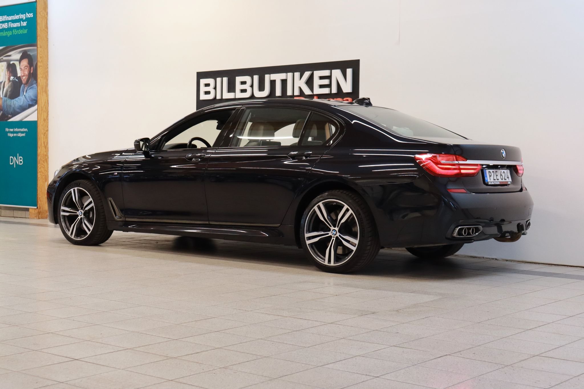 BMW 750Li xDrive Steptronic, 450hp, 2016