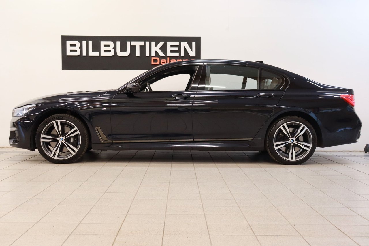 BMW 750Li xDrive Steptronic, 450hp, 2016