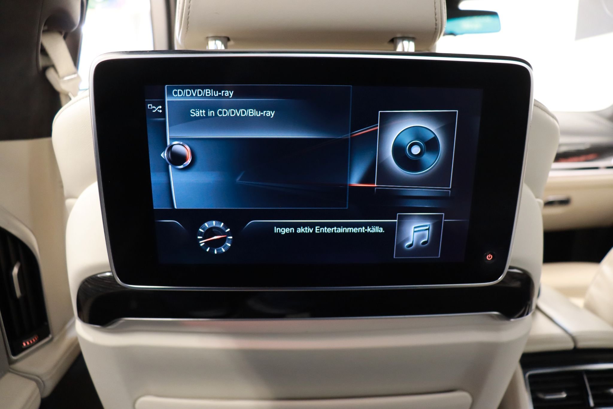 BMW 750Li xDrive Steptronic, 450hp, 2016