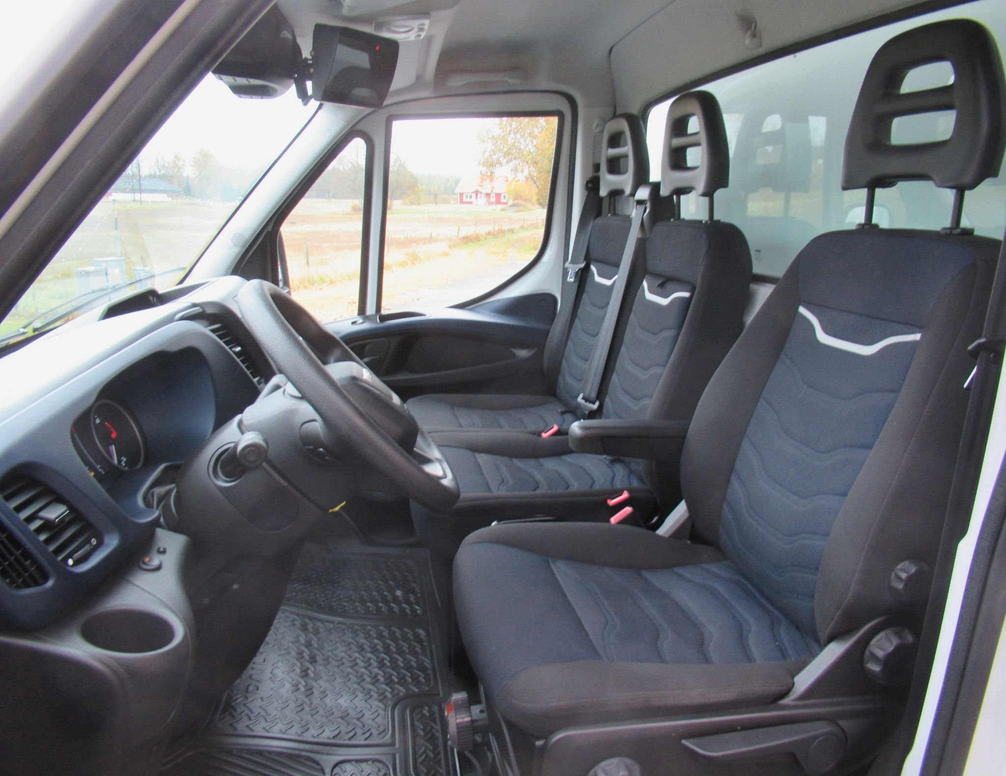 Iveco Daily 35-140 Karosseri Cab 2.3 JTD Hi-Matic, 8-trinn, 136hk, 2022