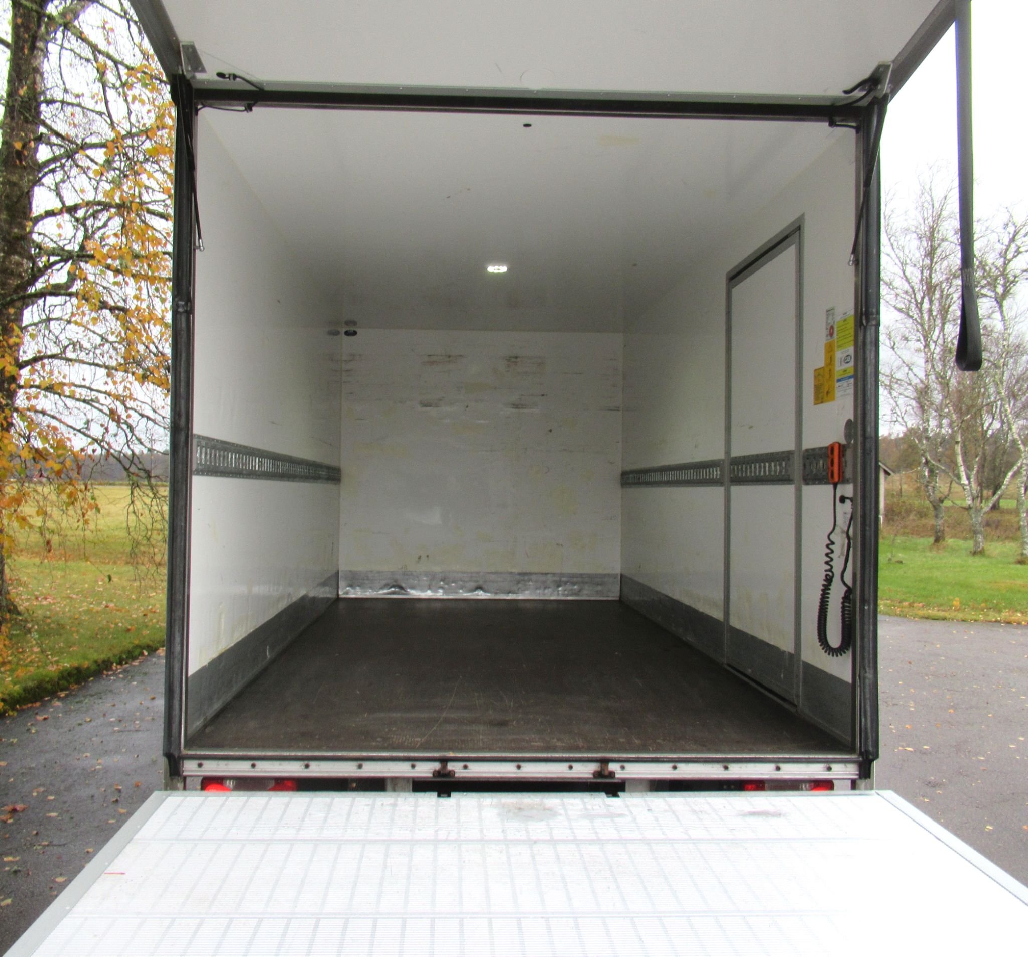 Iveco Daily 35-140 Karosseri Cab 2.3 JTD Hi-Matic, 8-trinn, 136hk, 2022