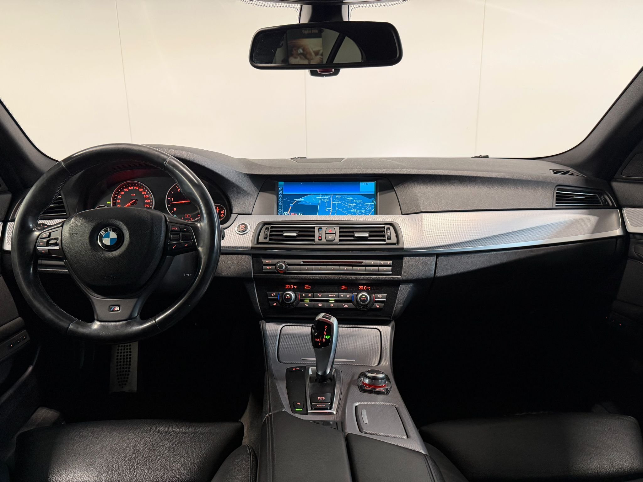 BMW 530d Sedan Steptronic, 8-trinn, 245ps, 2011