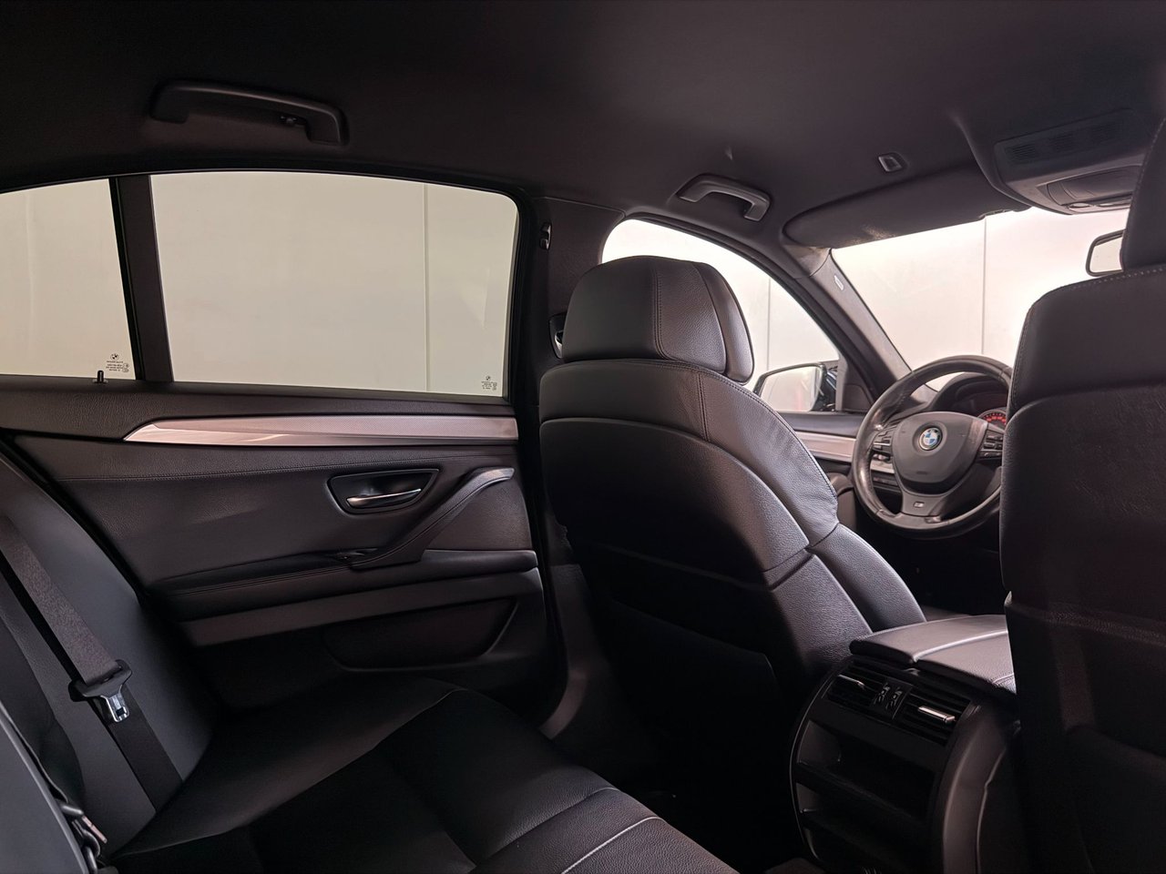 BMW 530d Sedan Steptronic, 8-trinn, 245ps, 2011