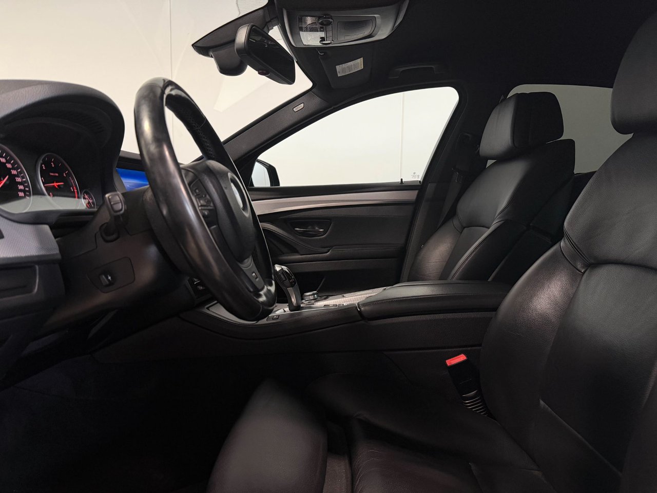 BMW 530d Sedan Steptronic, 8-trinn, 245ps, 2011
