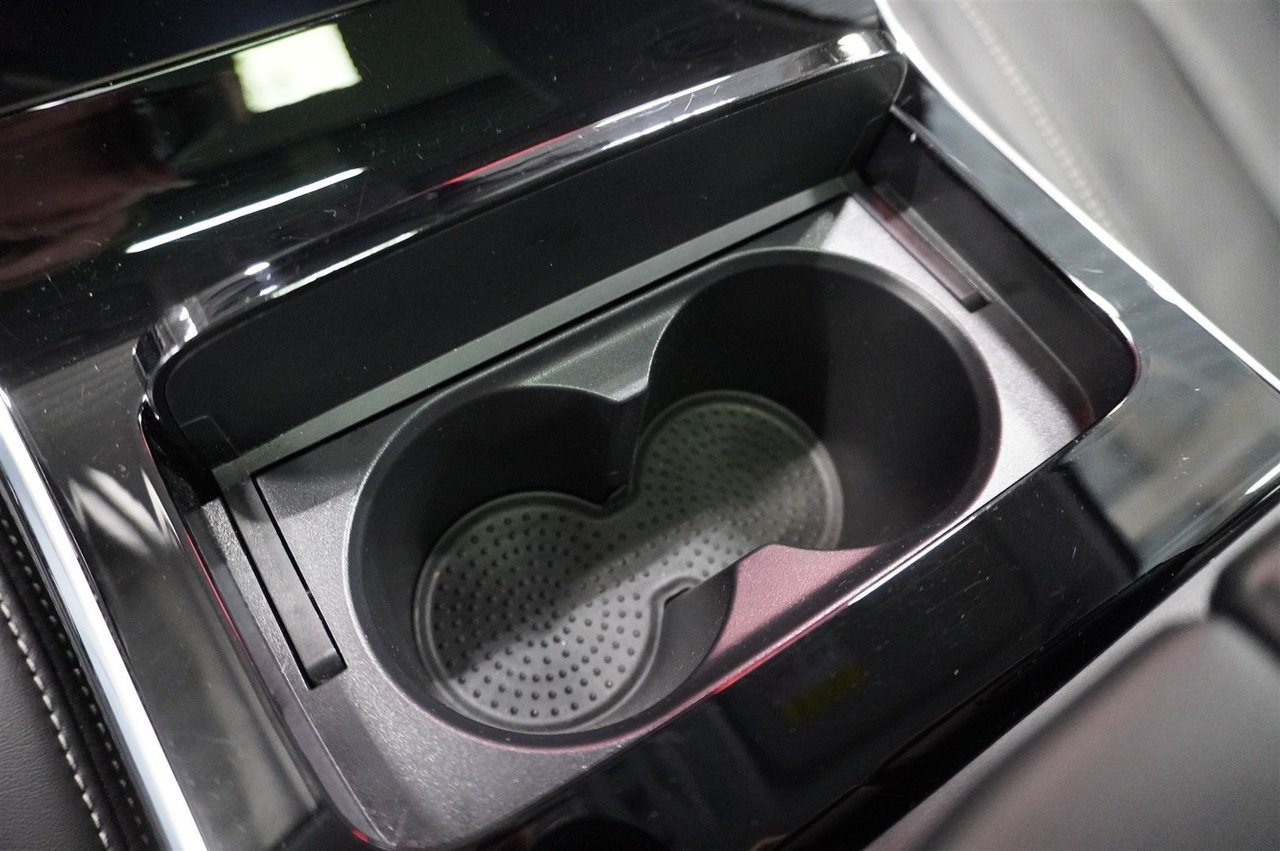 MG Marvel R Performance Automatisk, 288hk, 2022