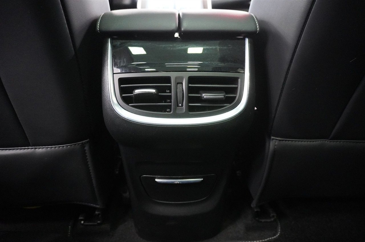 MG Marvel R Performance Automatisk, 288hk, 2022