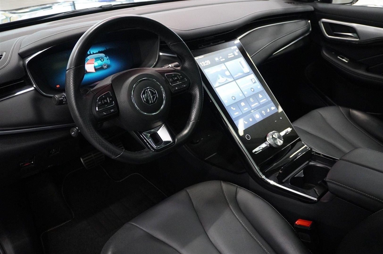 MG Marvel R Performance Automatisk, 288hk, 2022