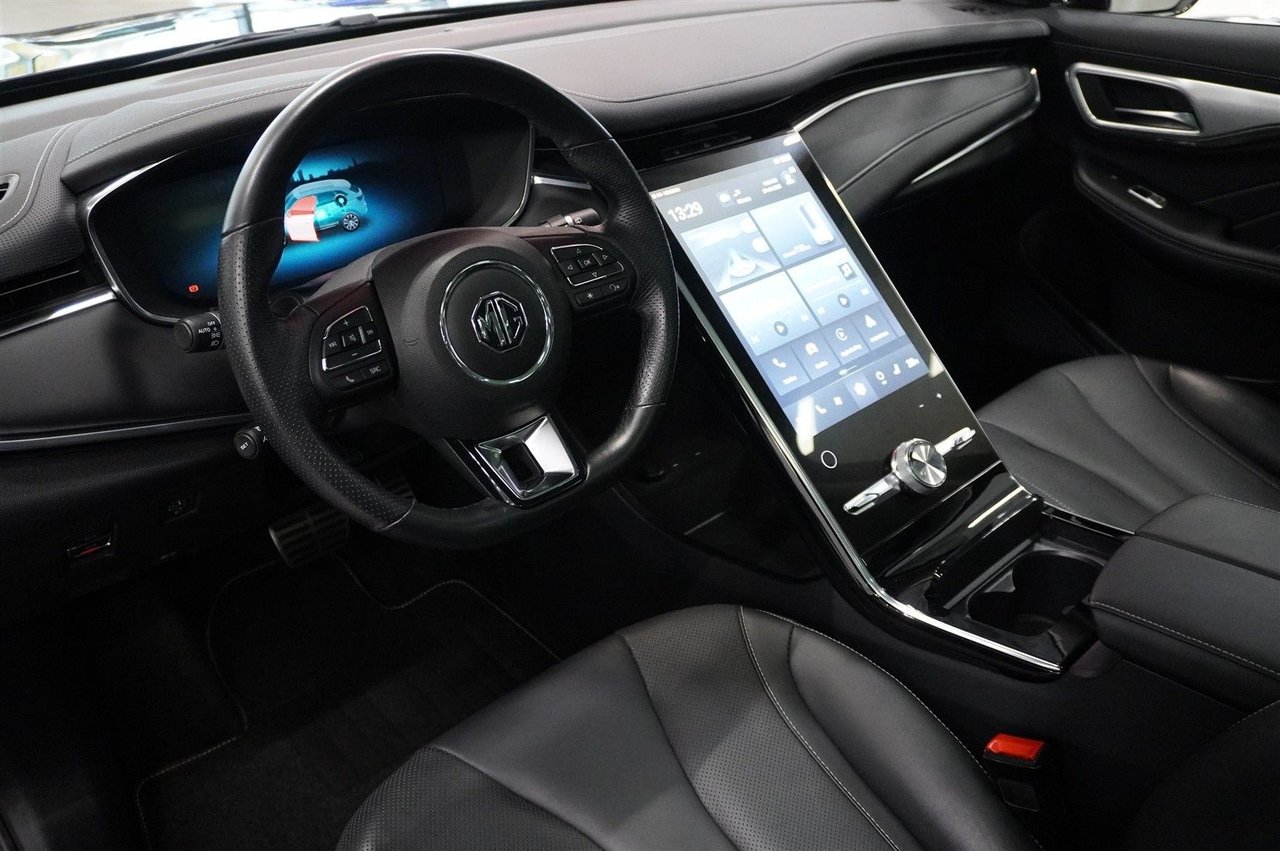 MG Marvel R Performance Automatisk, 288hk, 2022