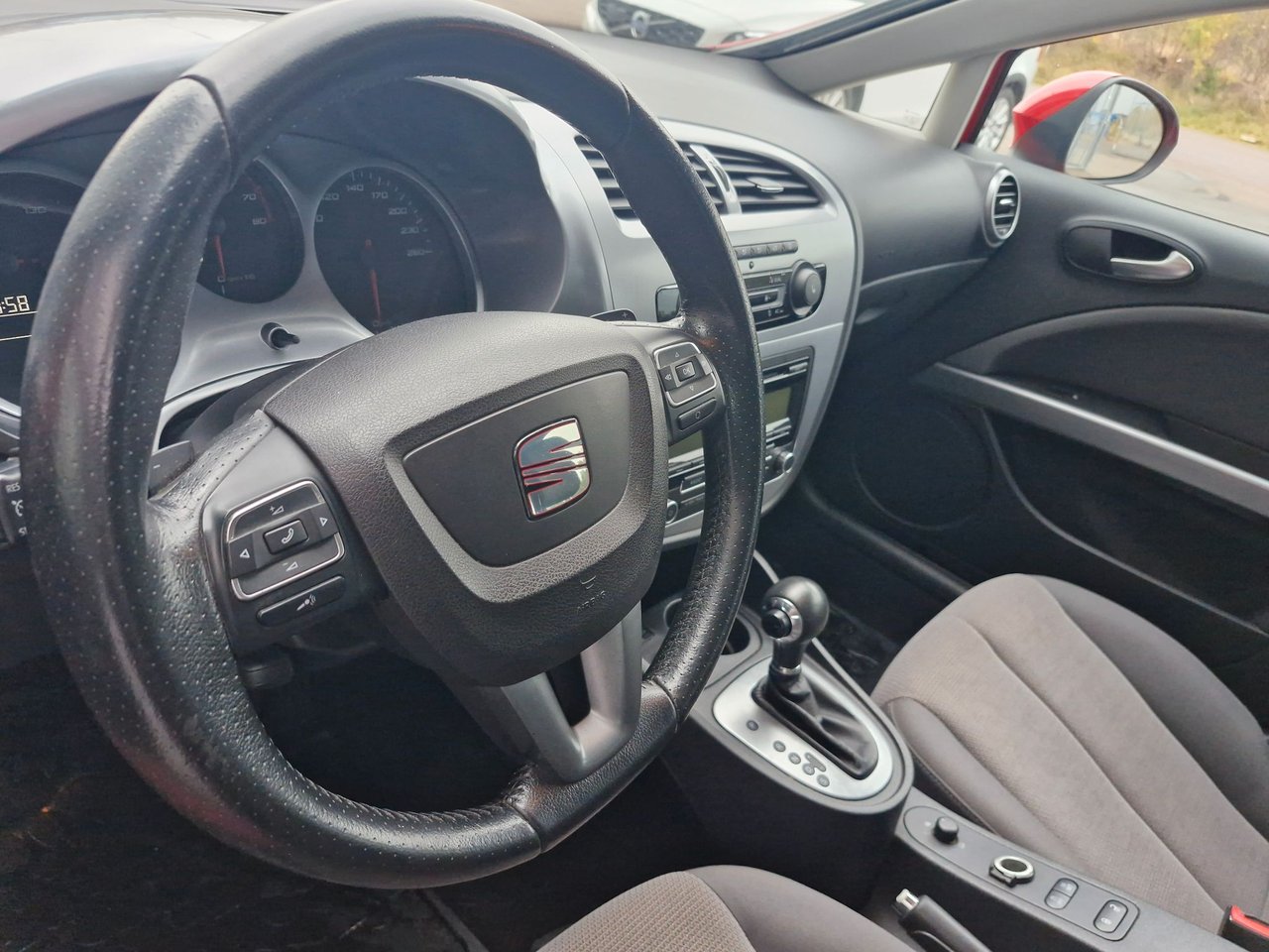 SEAT León 1.8 TSI DSG sekvensiell, 7-trinn, 160ps, 2012