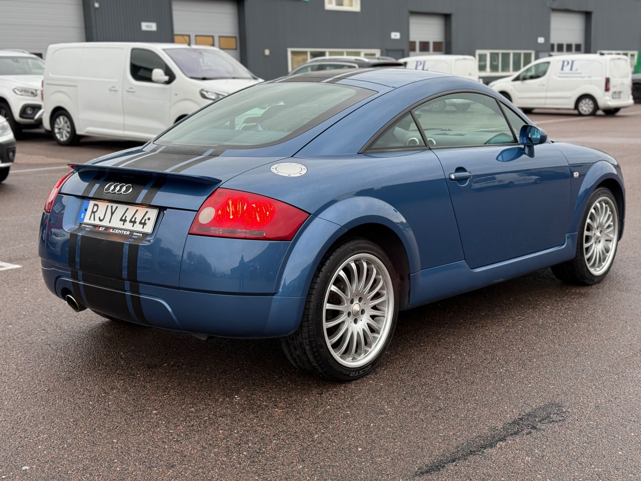 Audi TT Coupé 1.8 T Manuell, 5-trinn, 180hk, 2000