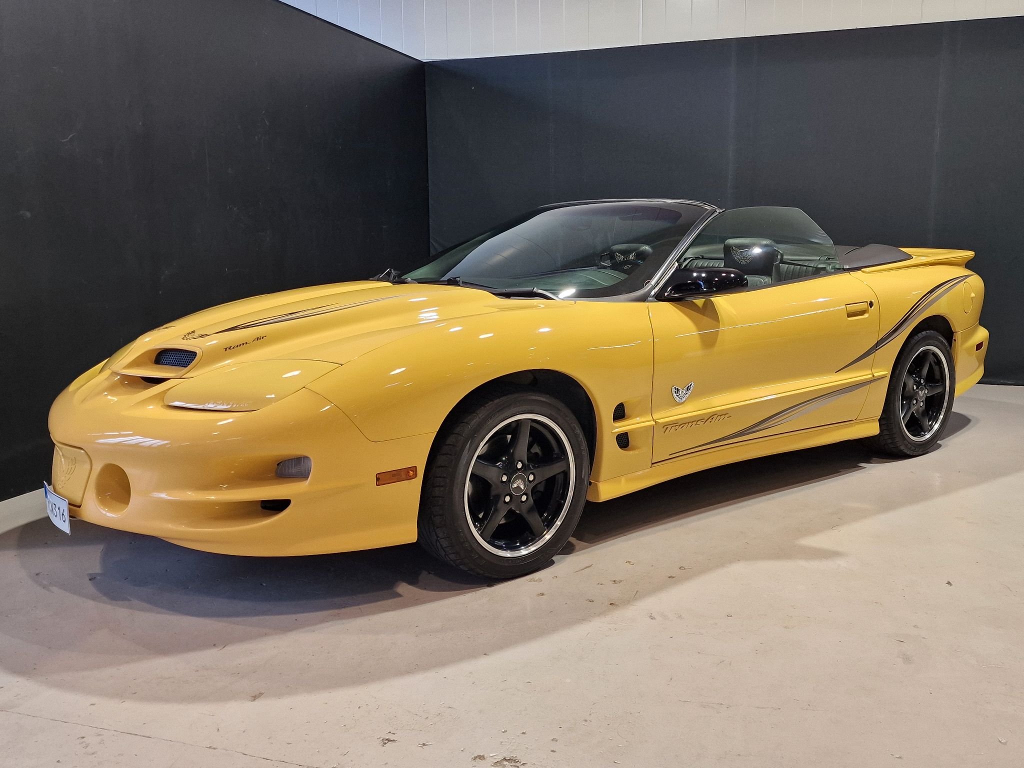 Pontiac Firebird Cabriolet 5.7 V8 Automatisk, 314hk, 2002