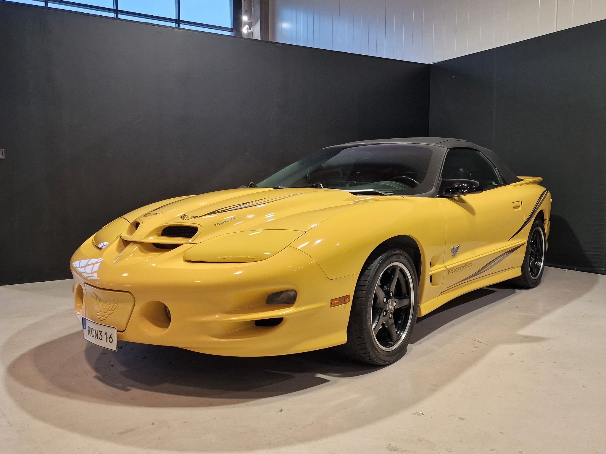 Pontiac Firebird Cabriolet 5.7 V8 Automatisk, 314hk, 2002