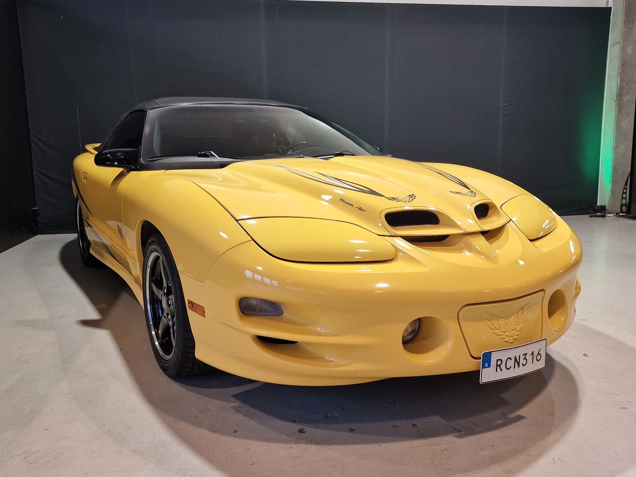 Pontiac Firebird Cabriolet 5.7 V8 Automatisk, 314hk, 2002