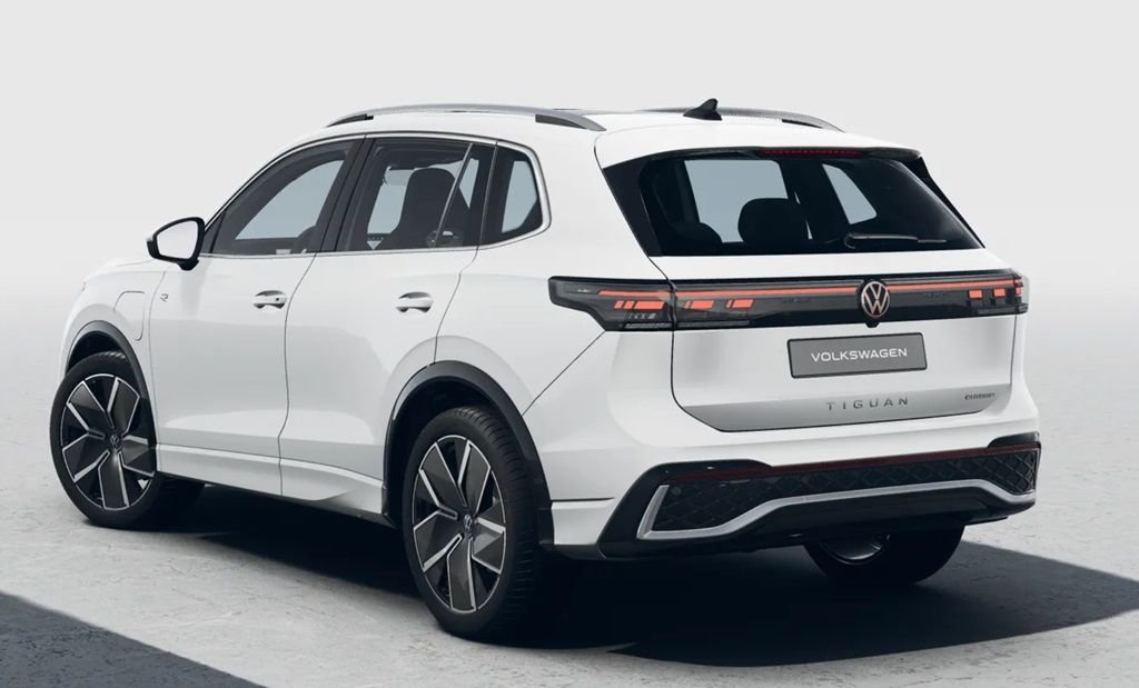 Volkswagen Tiguan eHybrid 1.5 TSI OPF DSG Sekventiell, 272hk, 2026