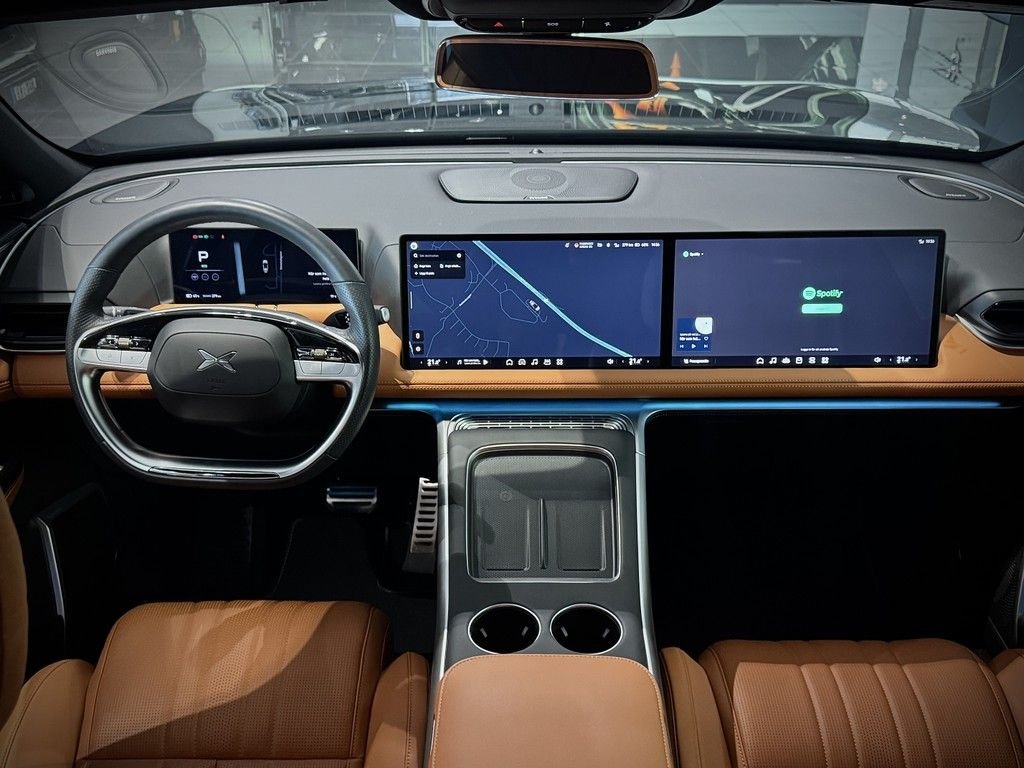 XPENG G9 Performance, 551hk, 2024