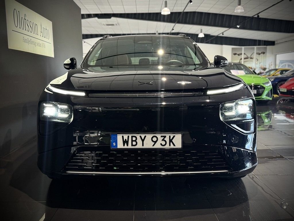 XPENG G9 Performance, 551hk, 2024