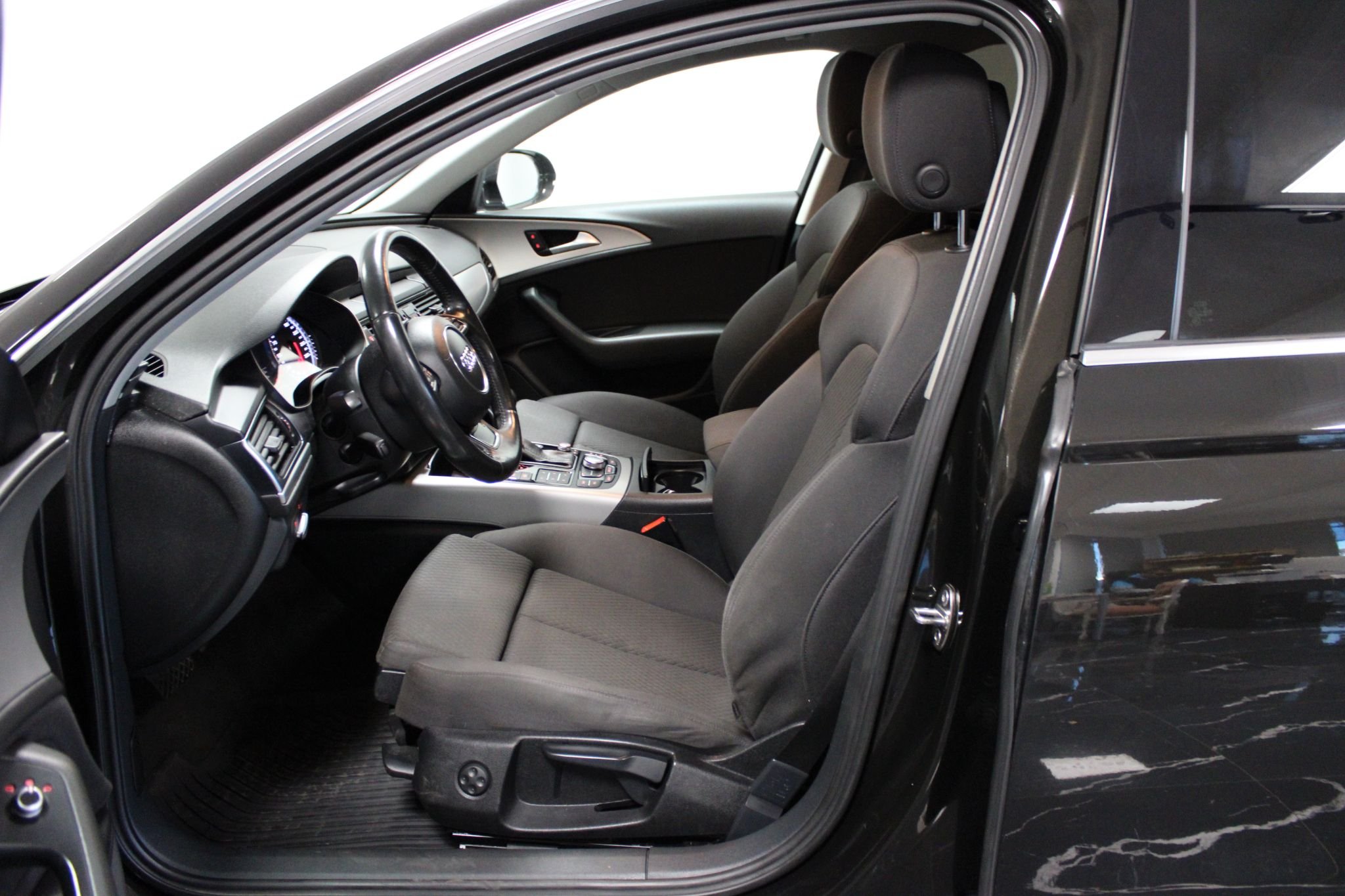 Audi A6 Avant 2.0 TDI DPF  Multitronic, 177hk, 2013