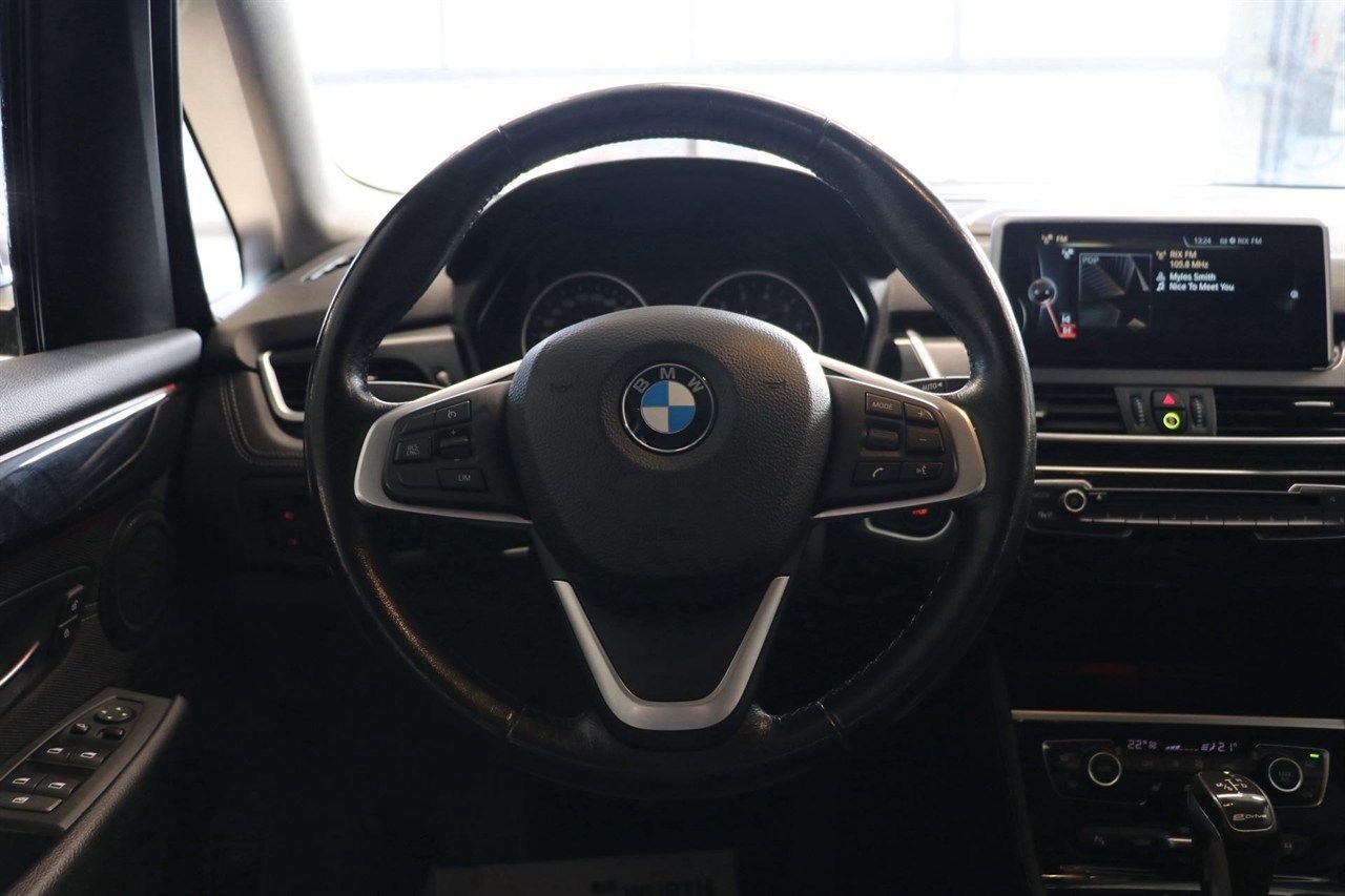 BMW 225xe Active Tourer Steptronic, 224hk, 2017