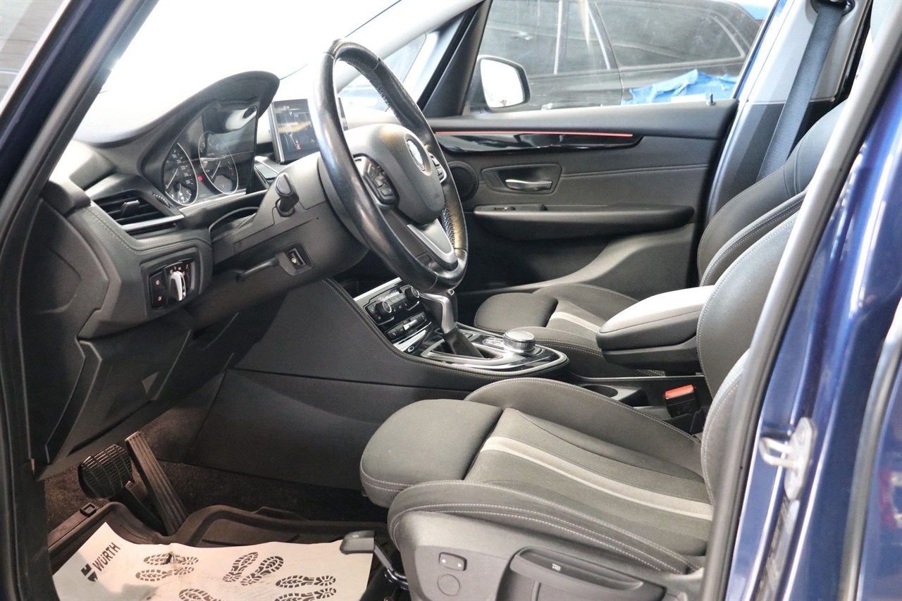 BMW 225xe Active Tourer Steptronic, 224hk, 2017