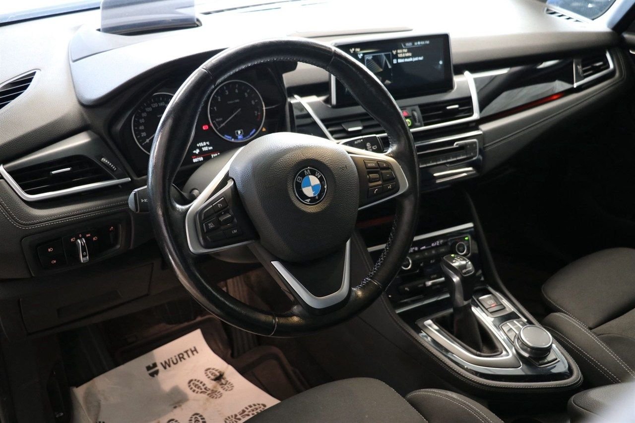 BMW 225xe Active Tourer Steptronic, 224hk, 2017