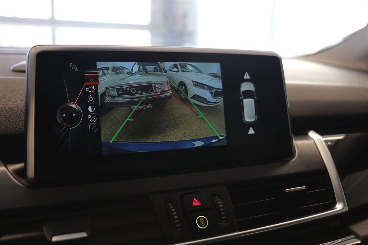 BMW 225xe Active Tourer Steptronic, 224hk, 2017