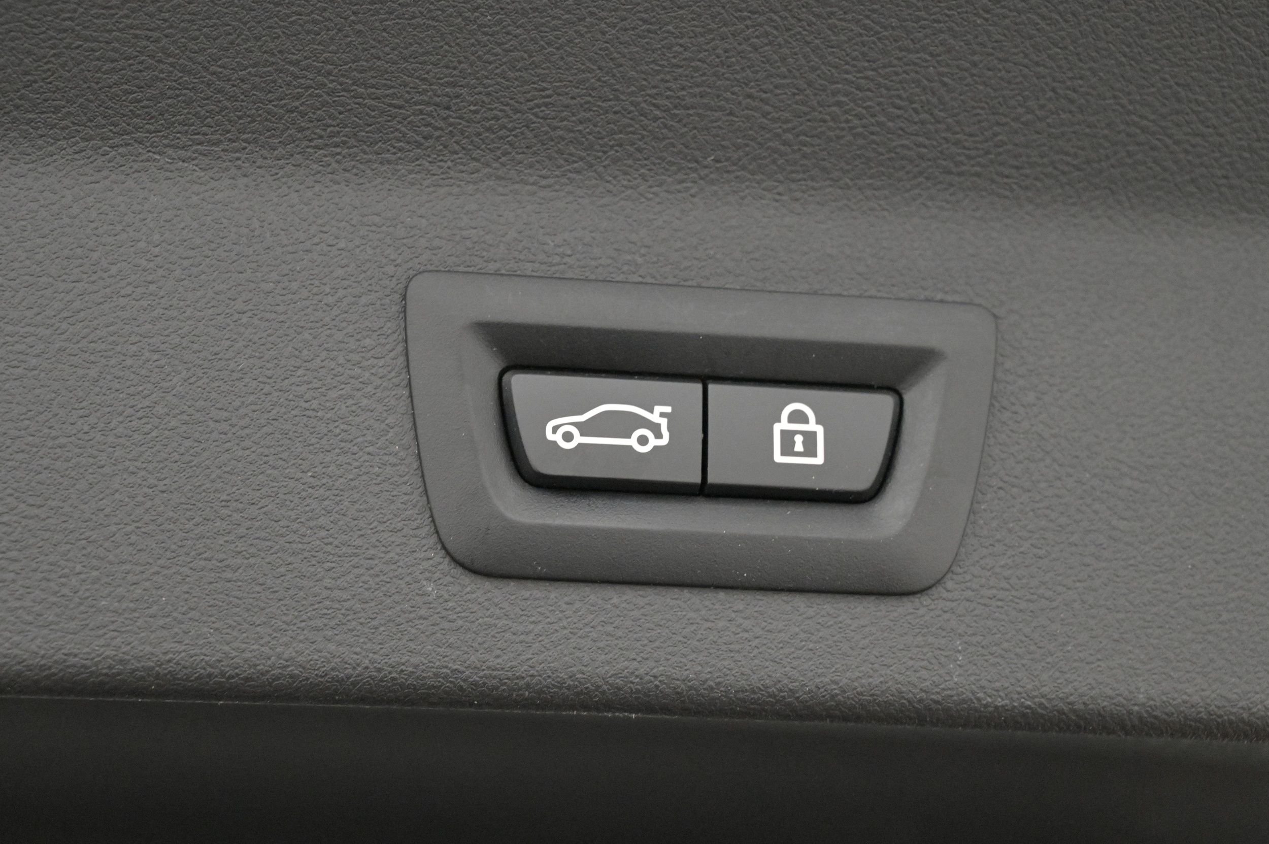 BMW iX3, 286hk, 2021