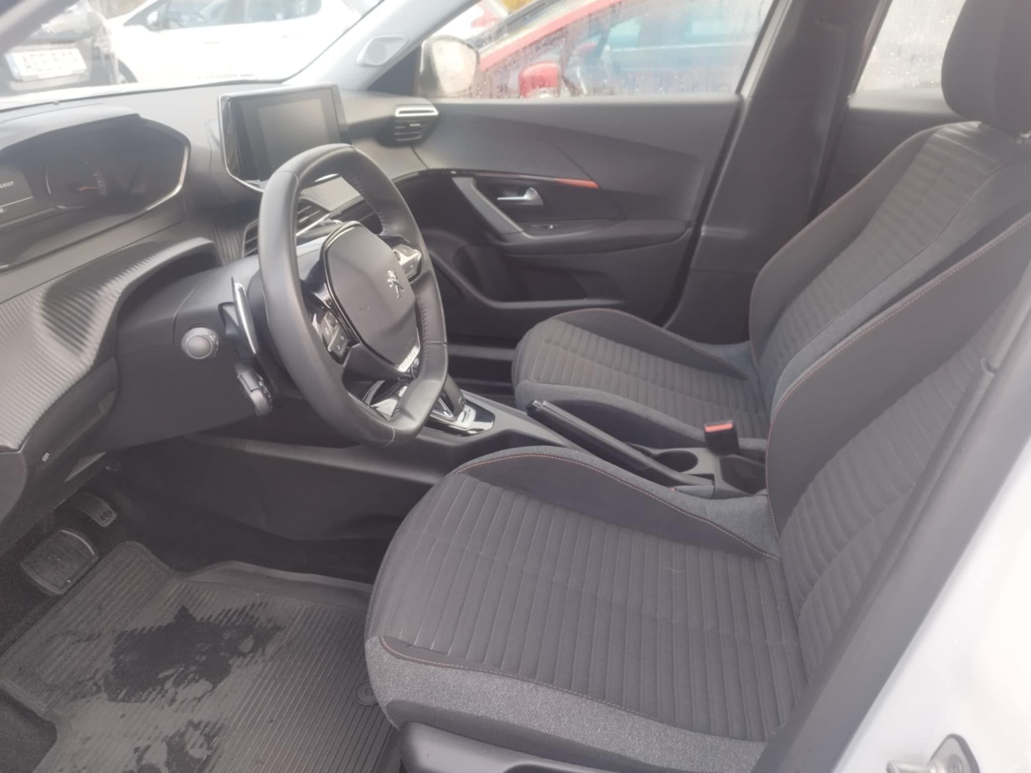 Peugeot 2008 1.2 PureTech 130 EAT, 8-trinn, 131hk, 2021