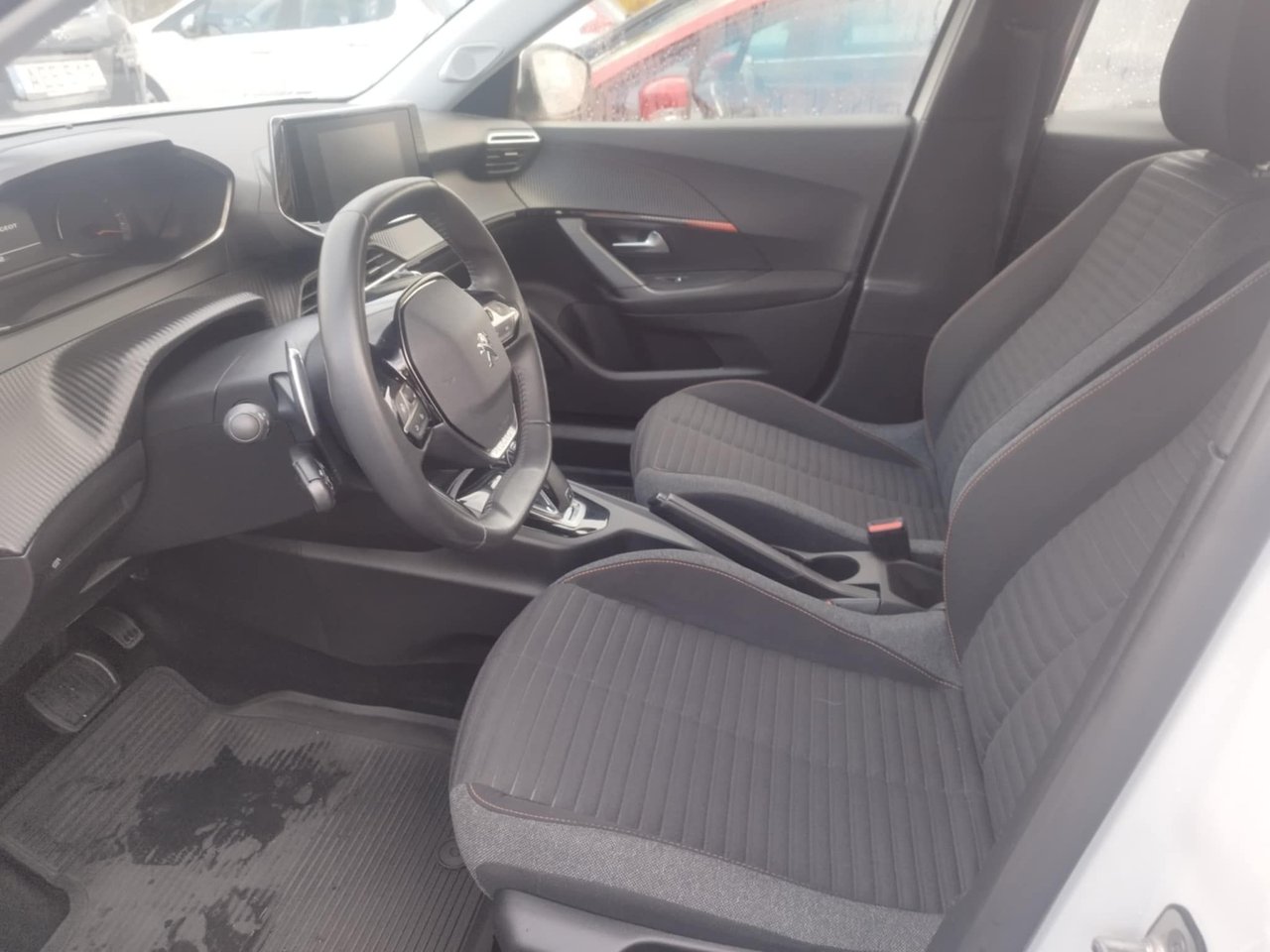 Peugeot 2008 1.2 PureTech 130 EAT, 8-trinn, 131hk, 2021