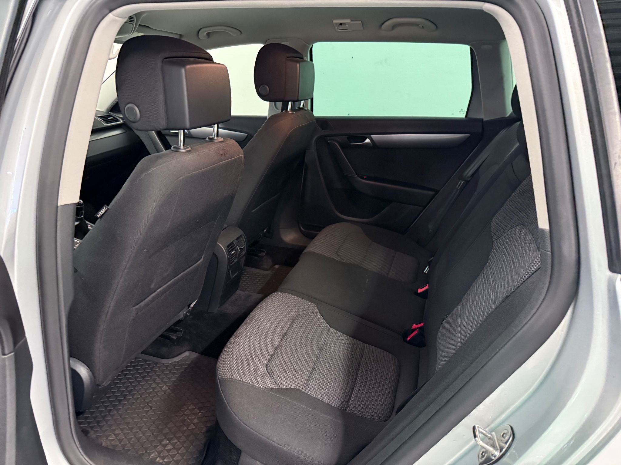 Volkswagen Passat Variant 2.0 TDI DPF BMT 4Motion Manual, 140hp, 2014